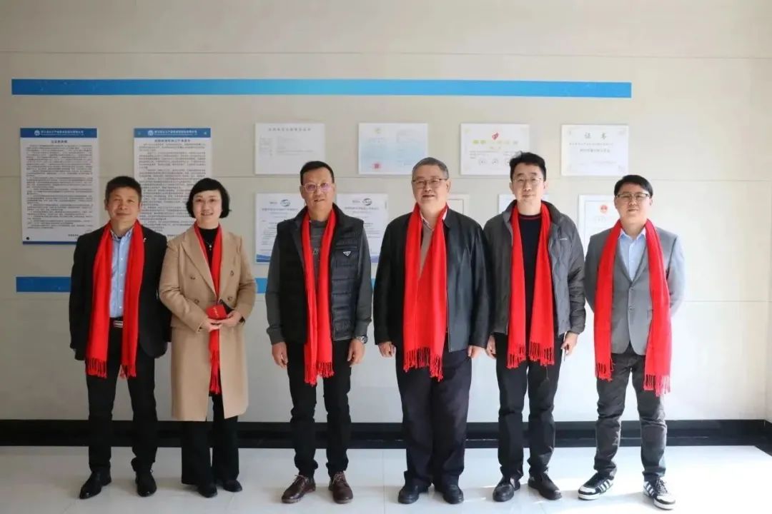 新聞簡訊丨龍馬精神年，共踏新征程